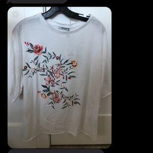 Zara flower embroidered top tee NWT